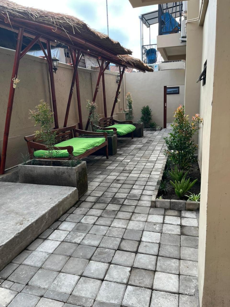 Kaen Apartments Canggu Exteriör bild
